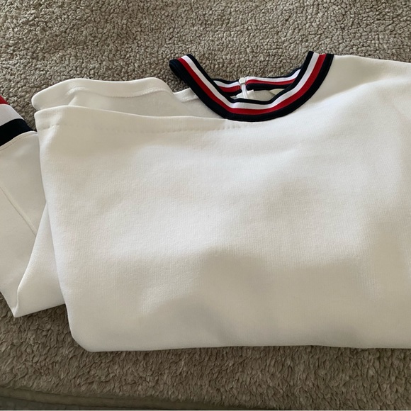 Very nice white top .Worn once  to big for me. - Picture 1 of 9